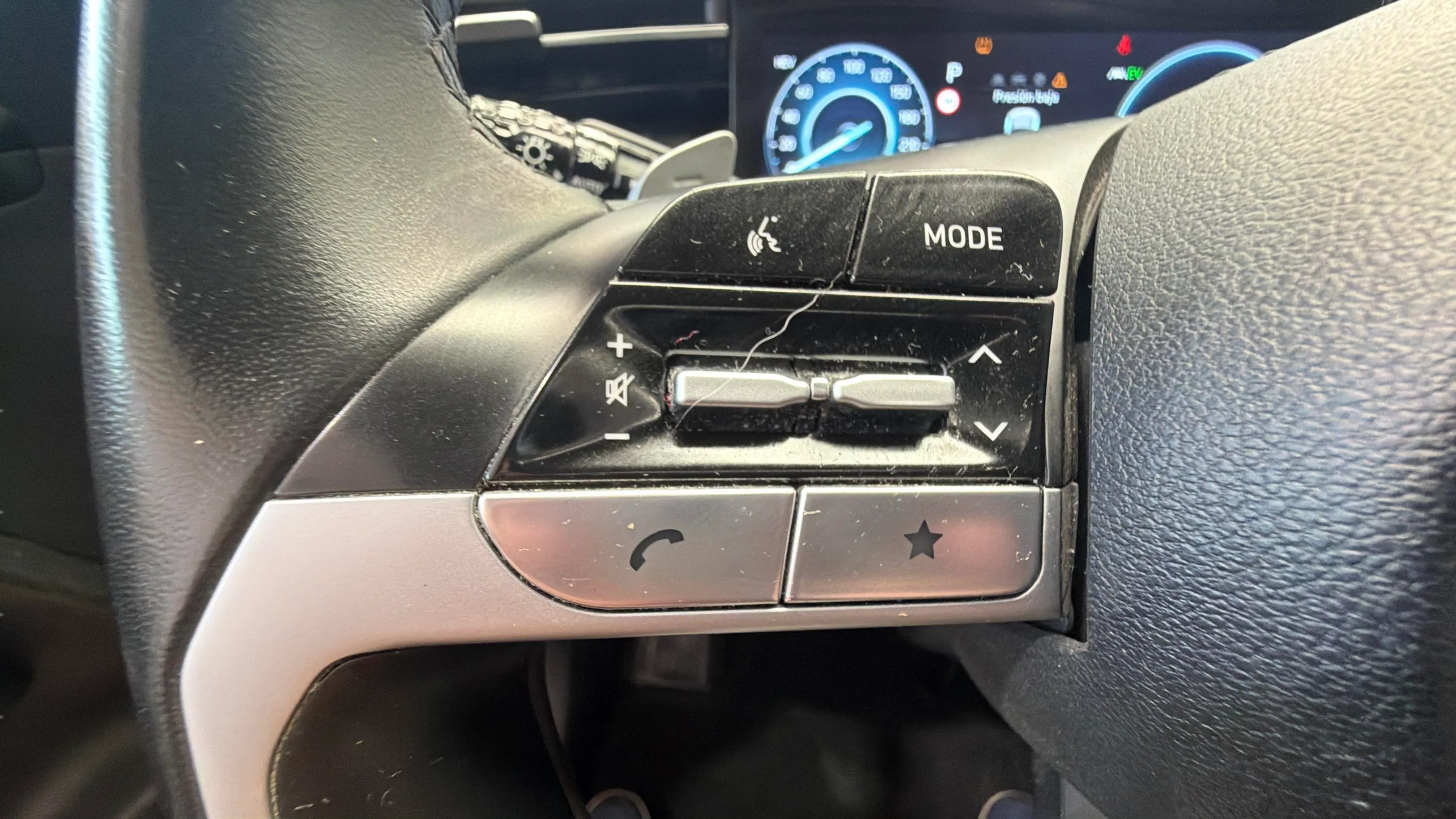 Hyundai Tucson 1.6 T-GDi PHEV Maxx 4x4 - foto 19