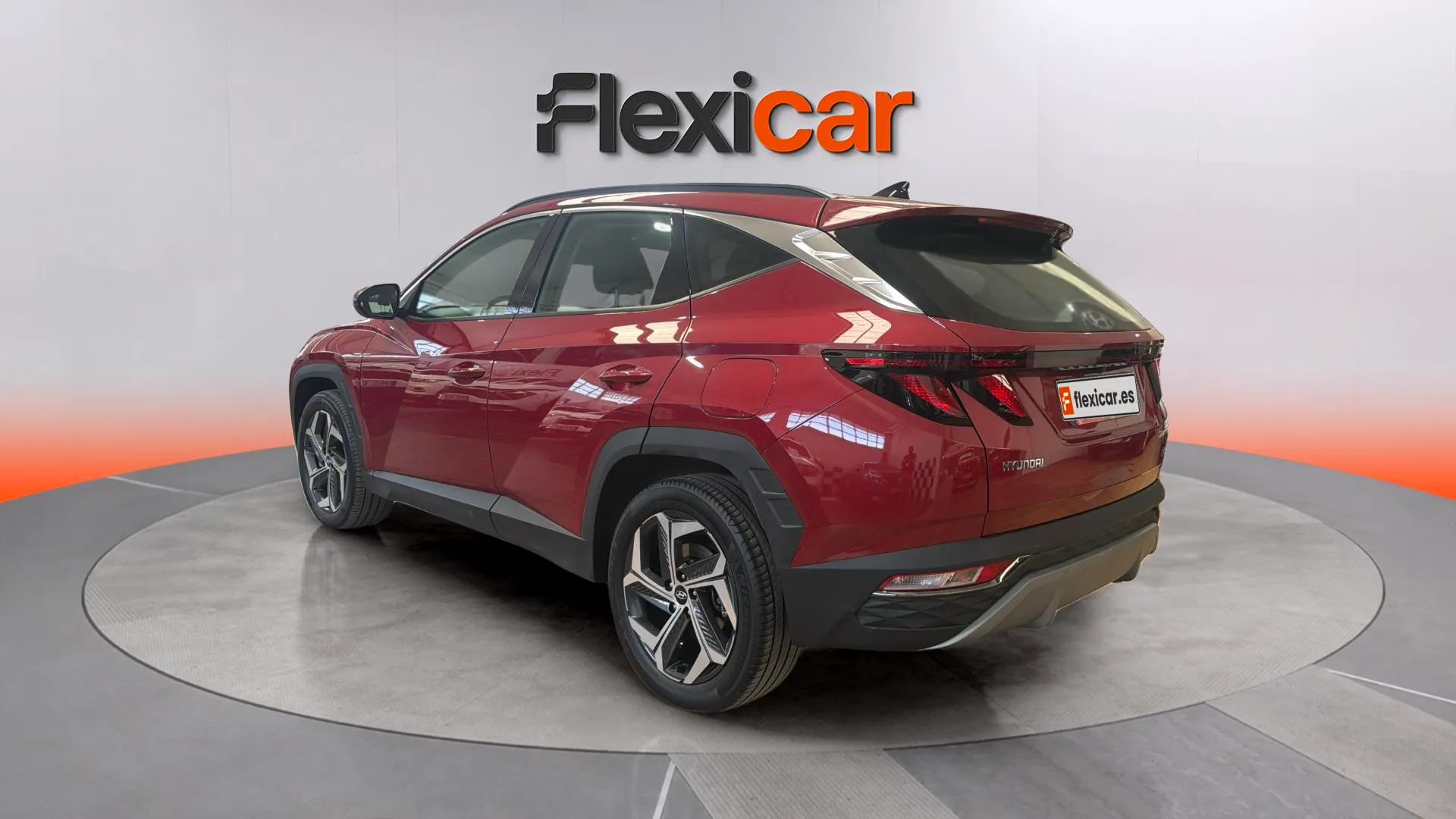 Hyundai Tucson 1.6 T-GDi PHEV Maxx 4x4 - foto 6