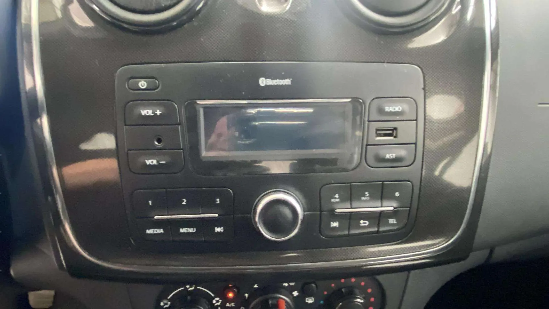Dacia Sandero Ambiance 1.0 - foto 10