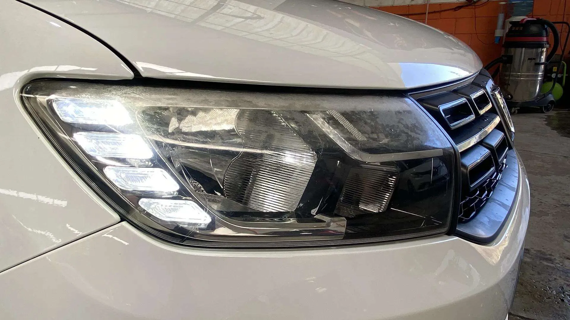 Dacia Sandero Ambiance 1.0 - foto 30