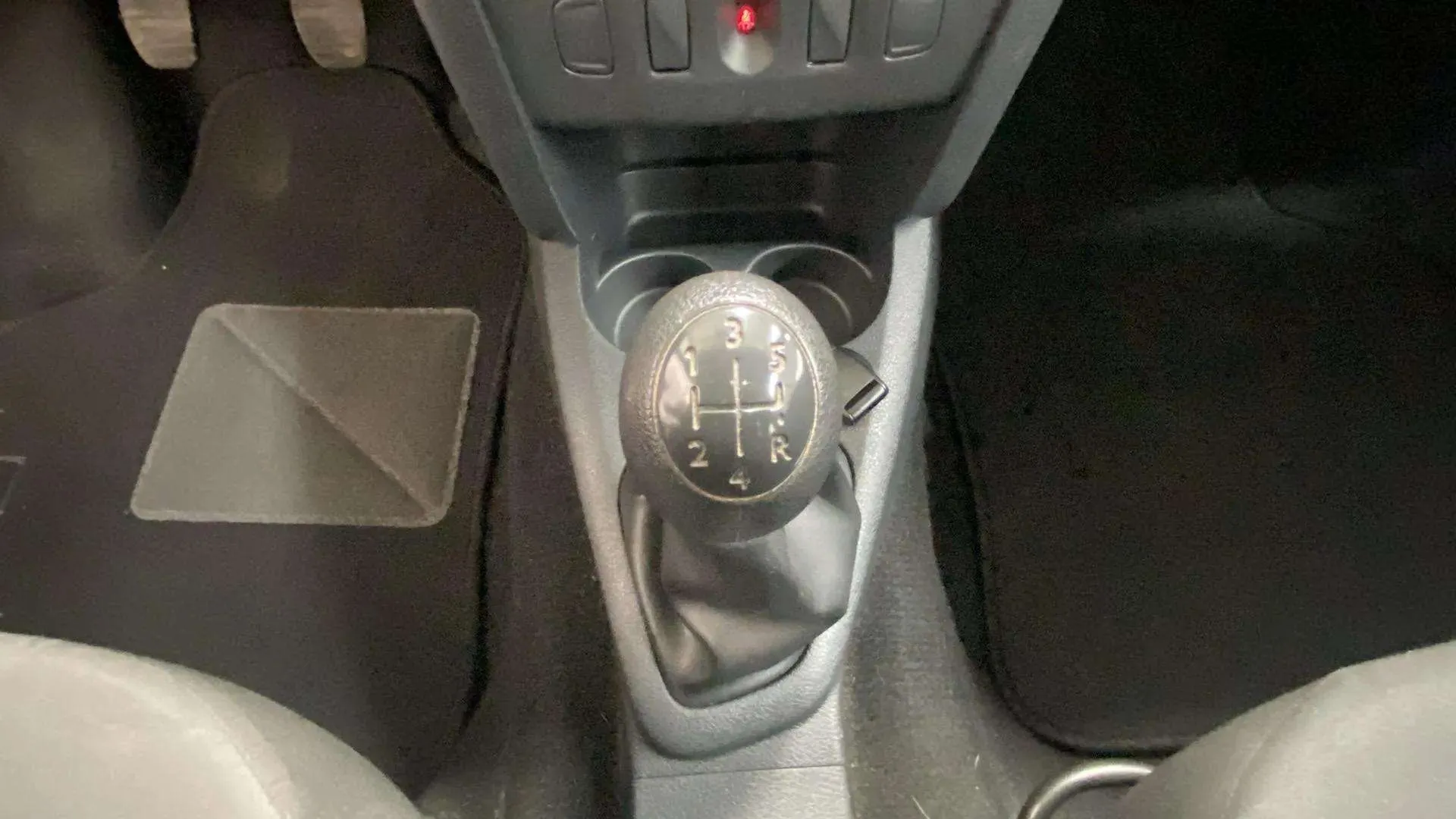 Dacia Sandero Ambiance 1.0 - foto 11