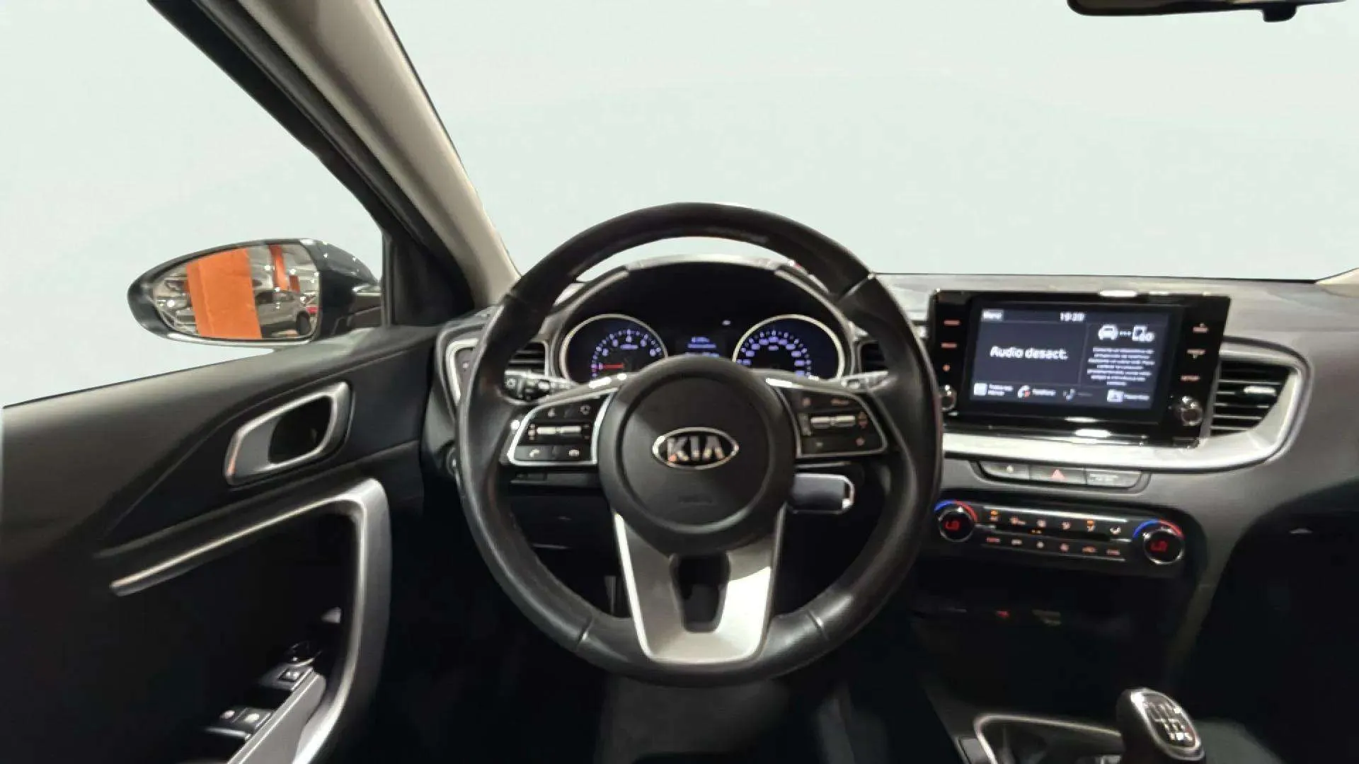 Kia XCeed 1.0 T-GDi Concept - foto 15
