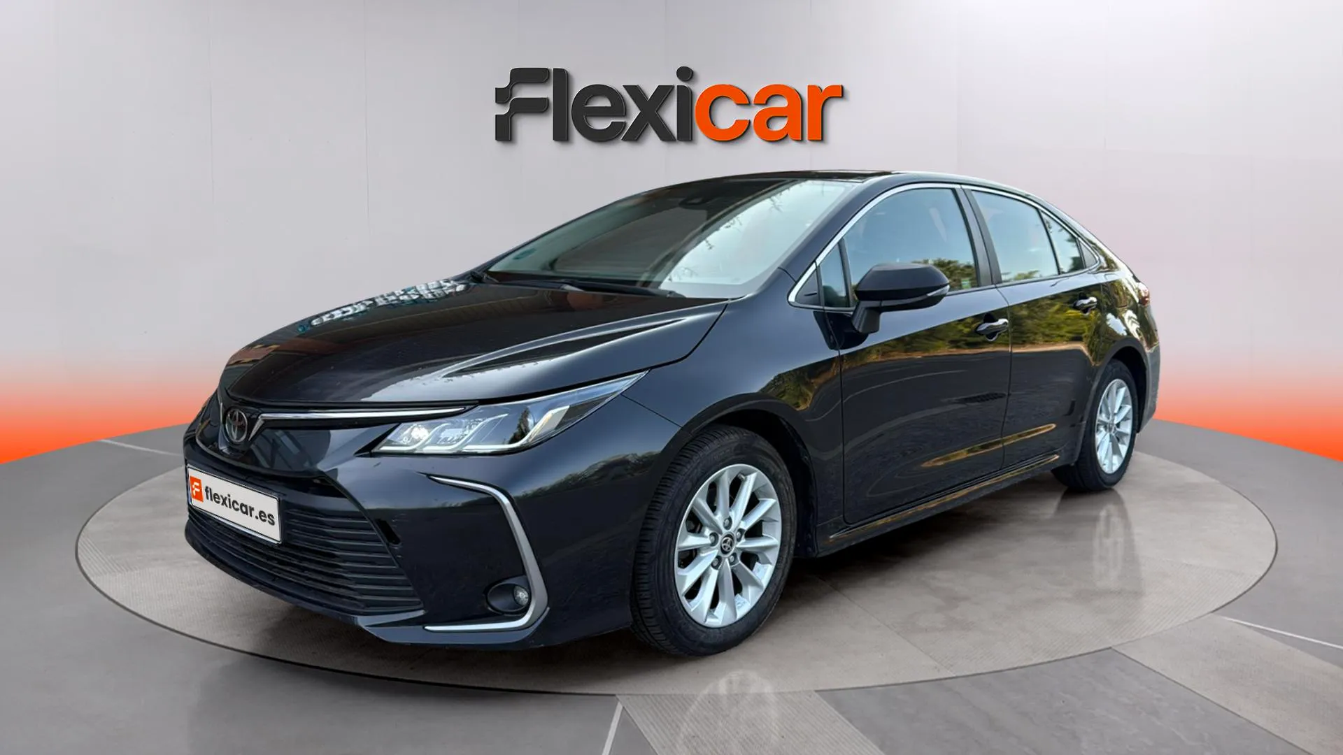 Toyota Corolla Sedan - foto 3