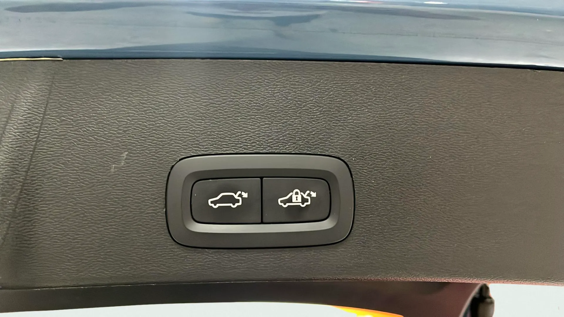 Volvo XC40 2.0 B3 G Core - foto 22