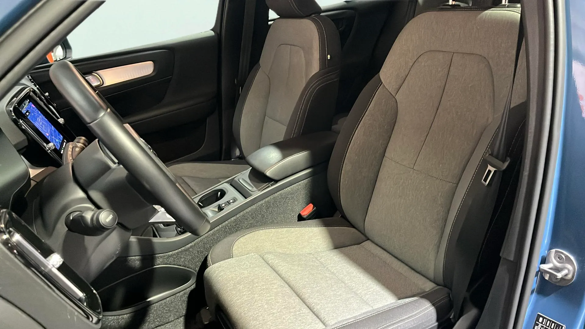 Volvo XC40 2.0 B3 G Core - foto 16