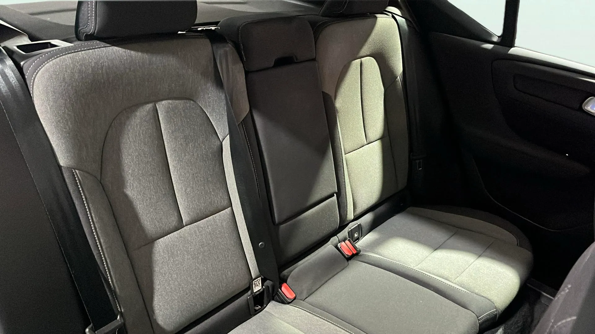 Volvo XC40 2.0 B3 G Core - foto 17