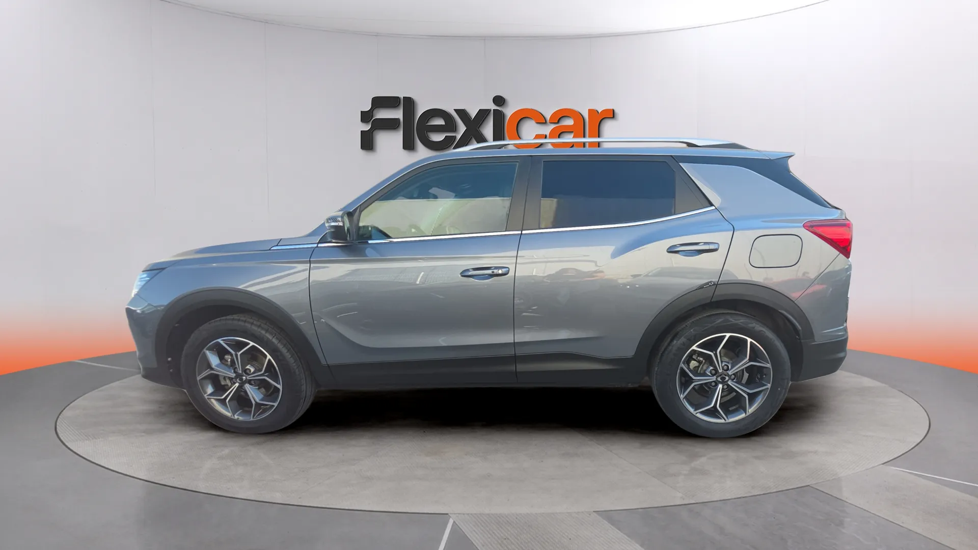 SsangYong Korando G15T LP Urban Plus - foto 4