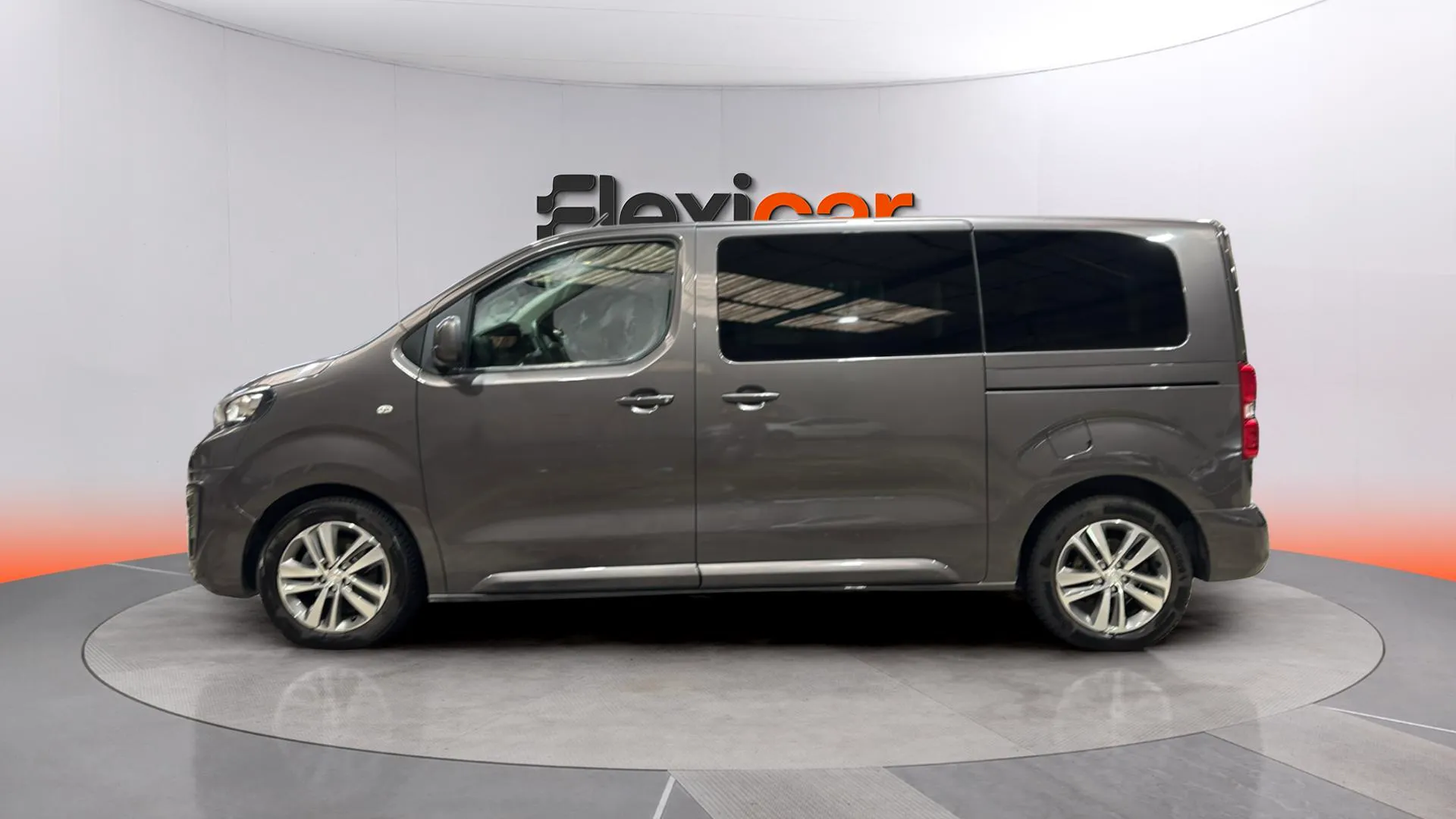 Peugeot Traveller Business 1.5 BlueHDi (120) Standard - foto 4