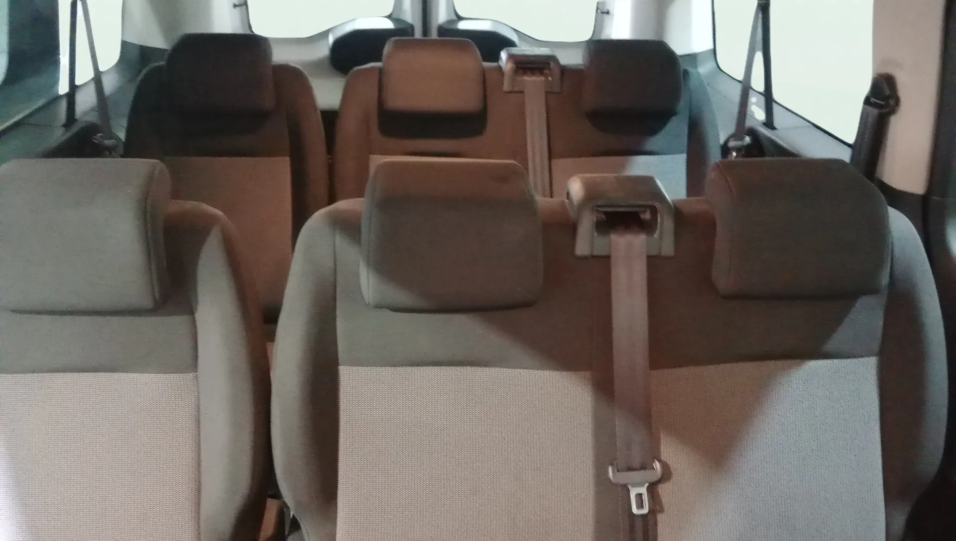 Toyota Proace City 1.5D Family Active 7 Plz L2 - foto 8