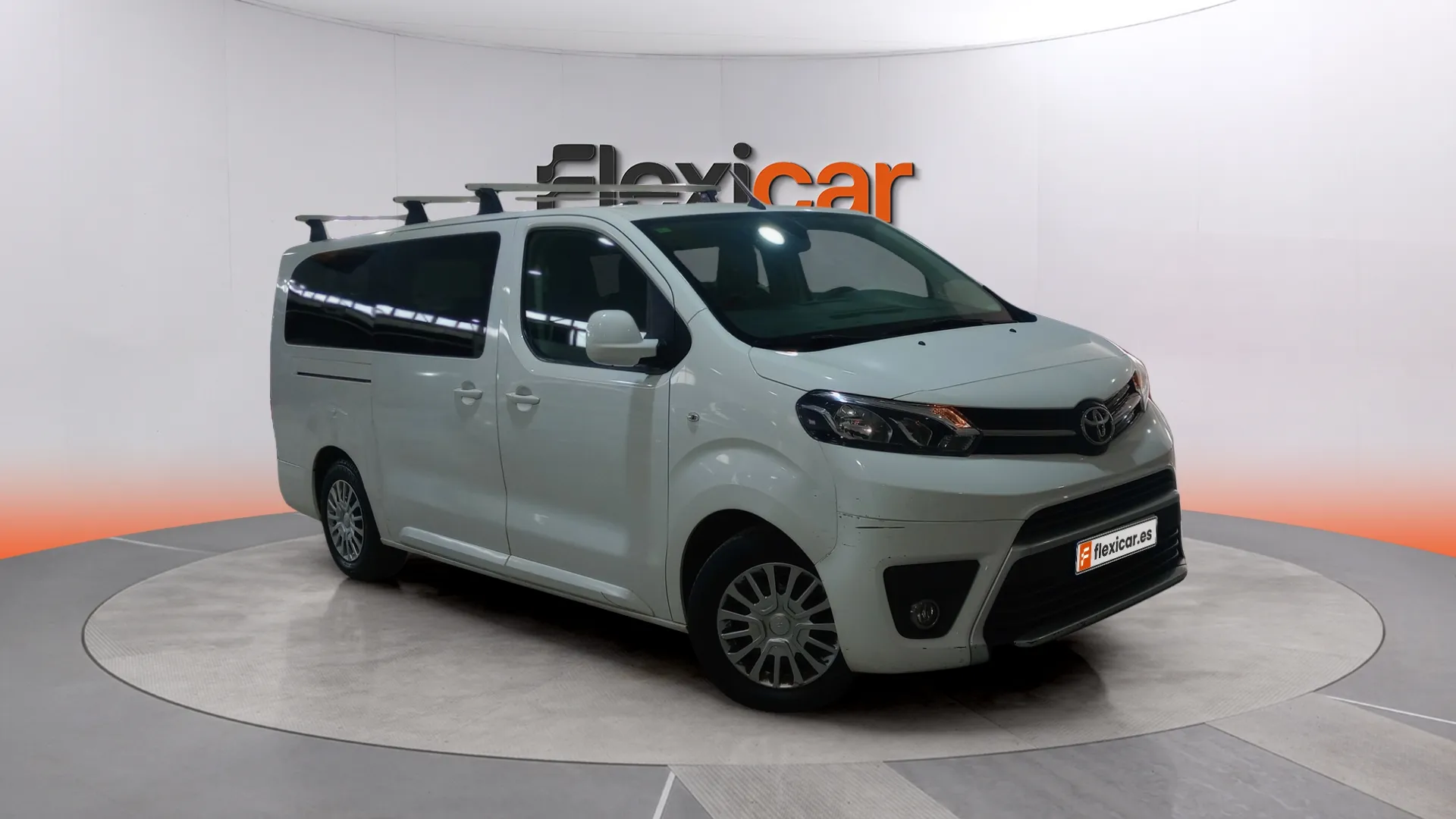 Toyota Proace City 1.5D Family Active 7 Plz L2