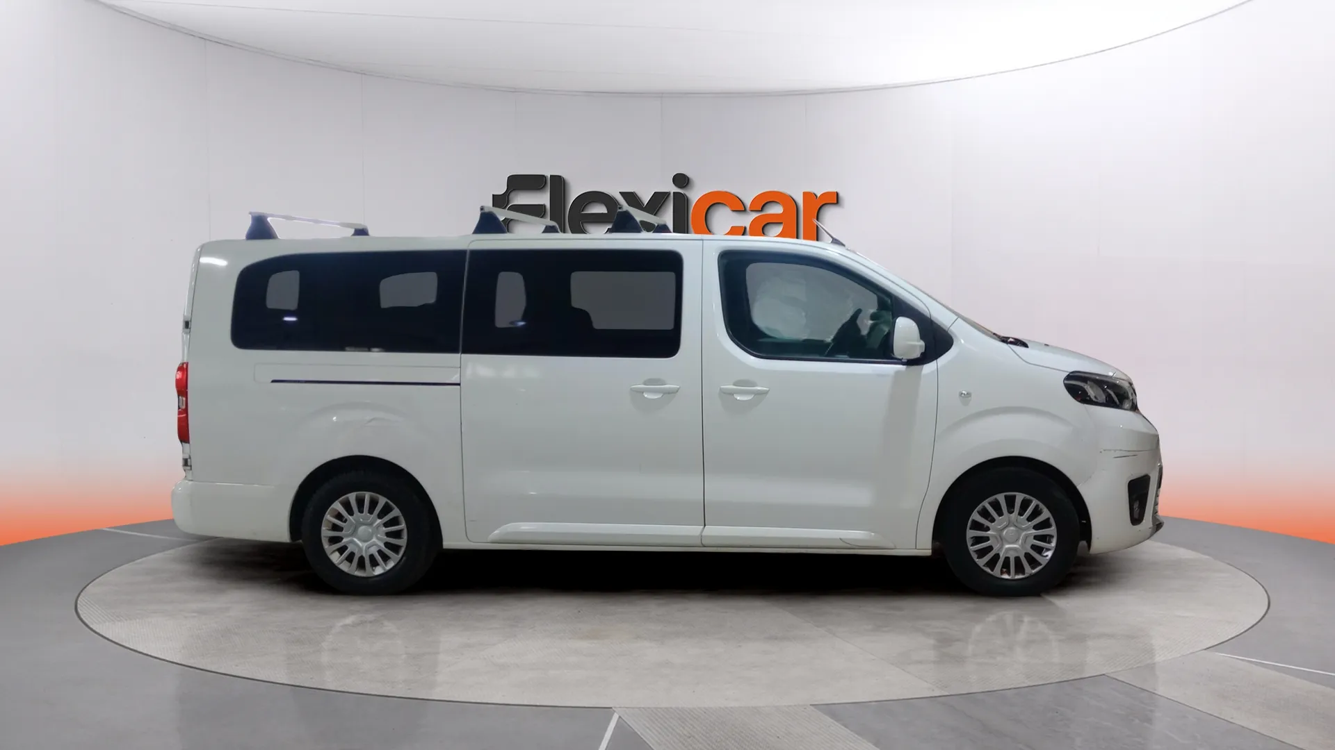 Toyota Proace City 1.5D Family Active 7 Plz L2 - foto 3