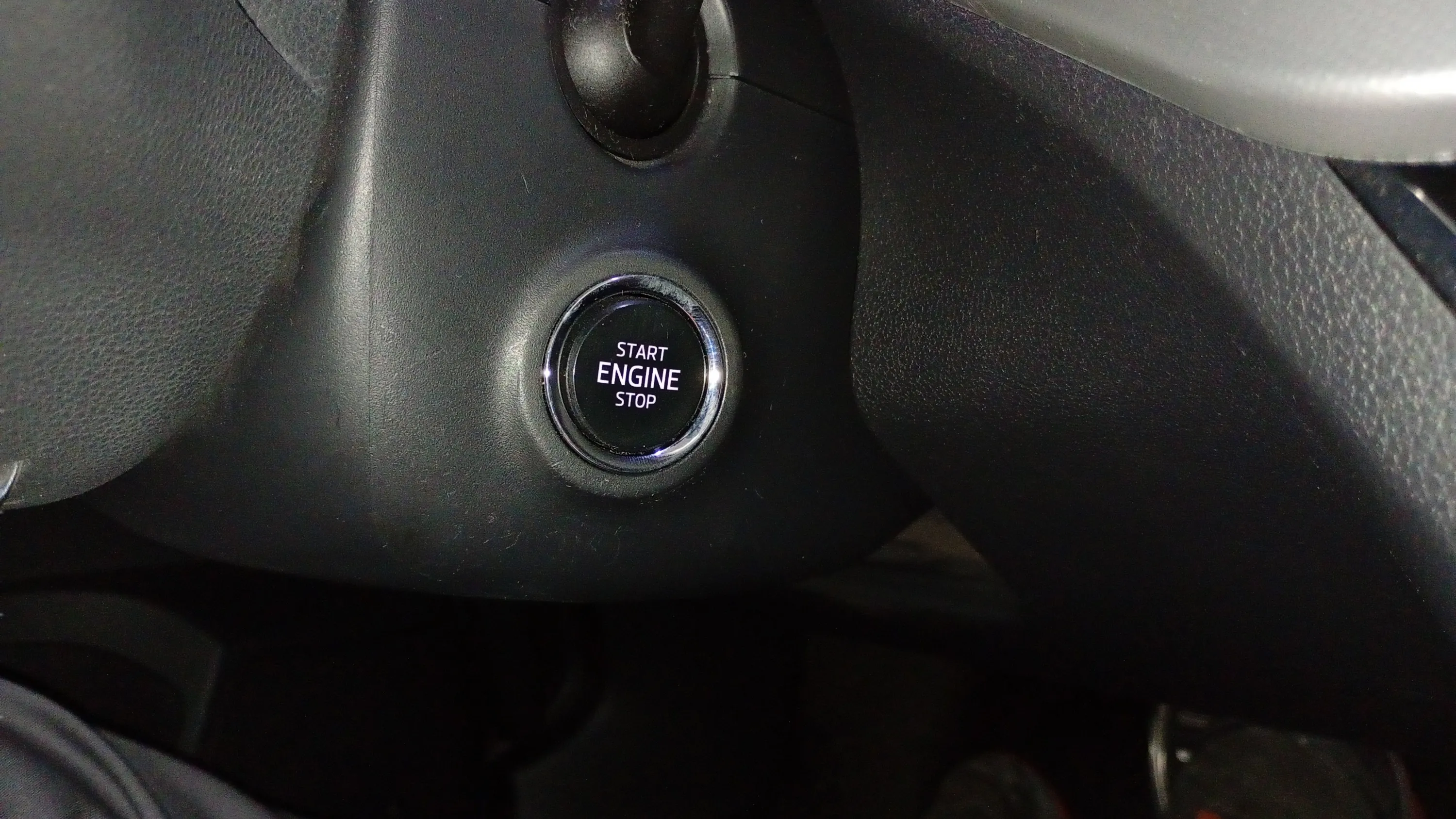 Škoda Kamiq 1.5 TSI DSG Sport - foto 23