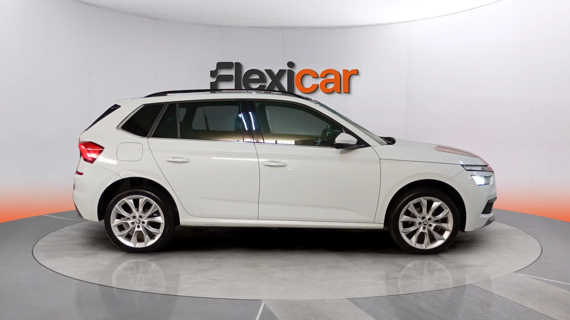 Škoda Kamiq 1.5 TSI DSG Sport - foto 4
