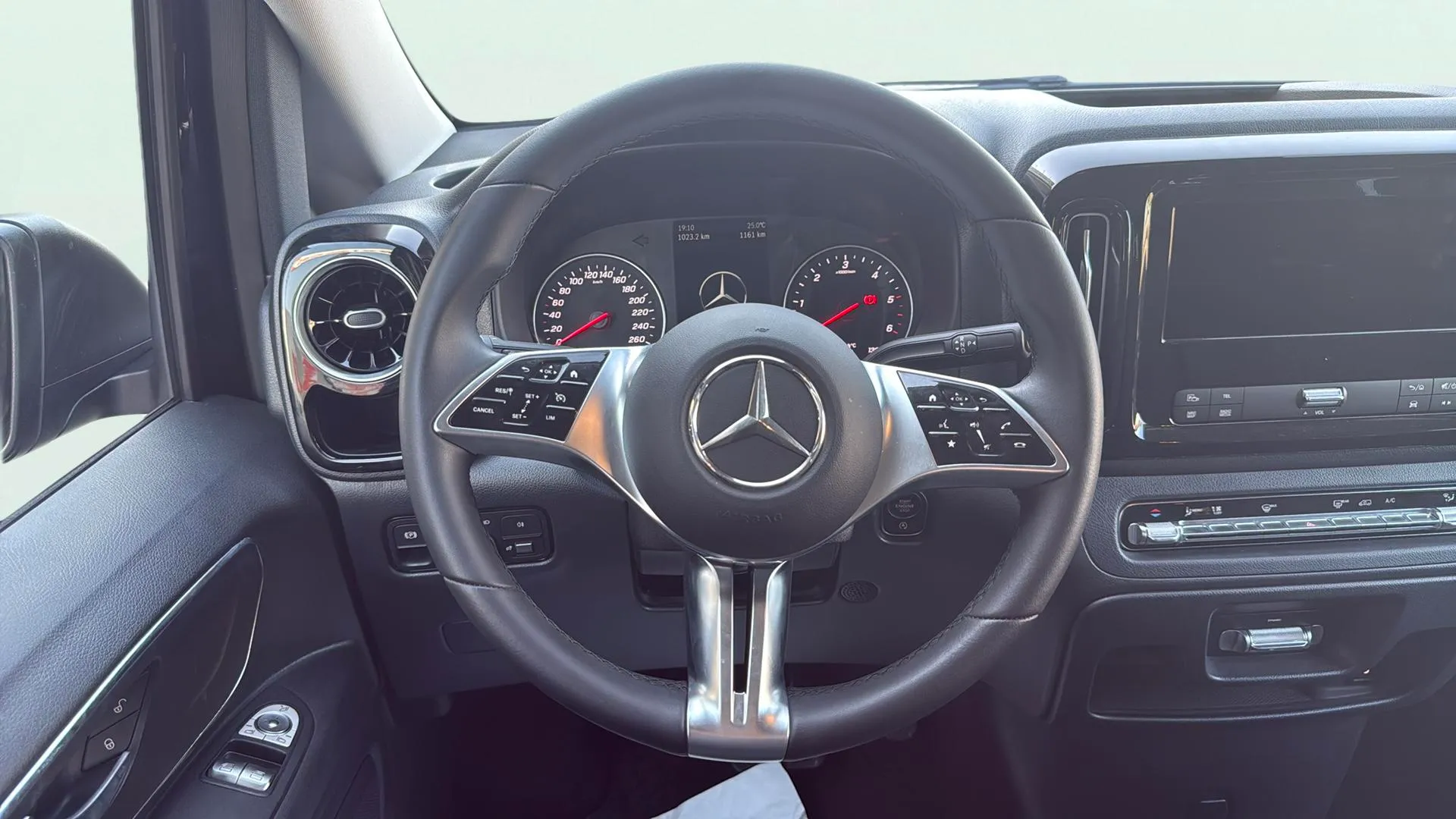 Mercedes-Benz Vito 116CDI Tourer Pro Larga - foto 11