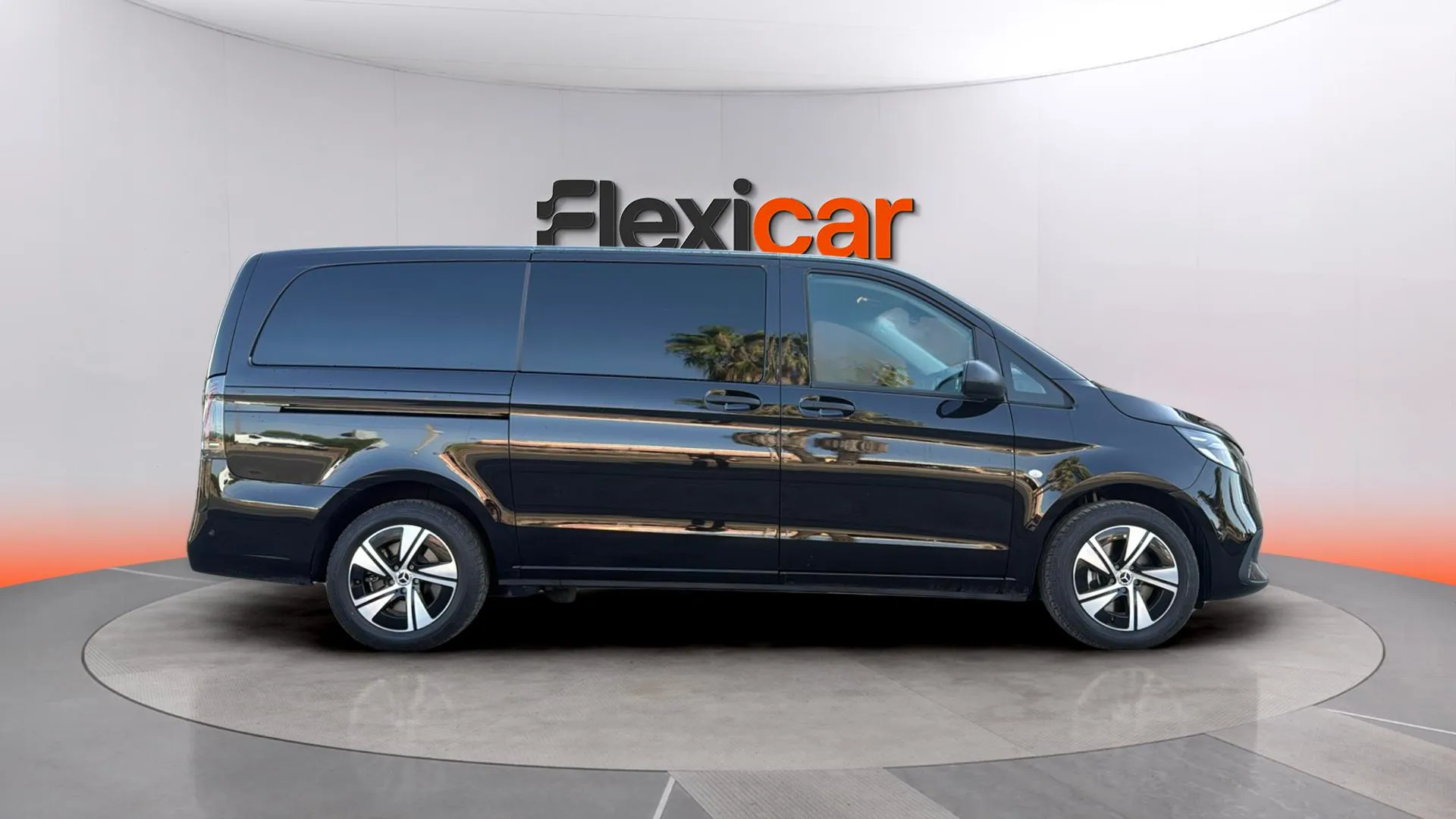 Mercedes-Benz Vito 116CDI Tourer Pro Larga - foto 8