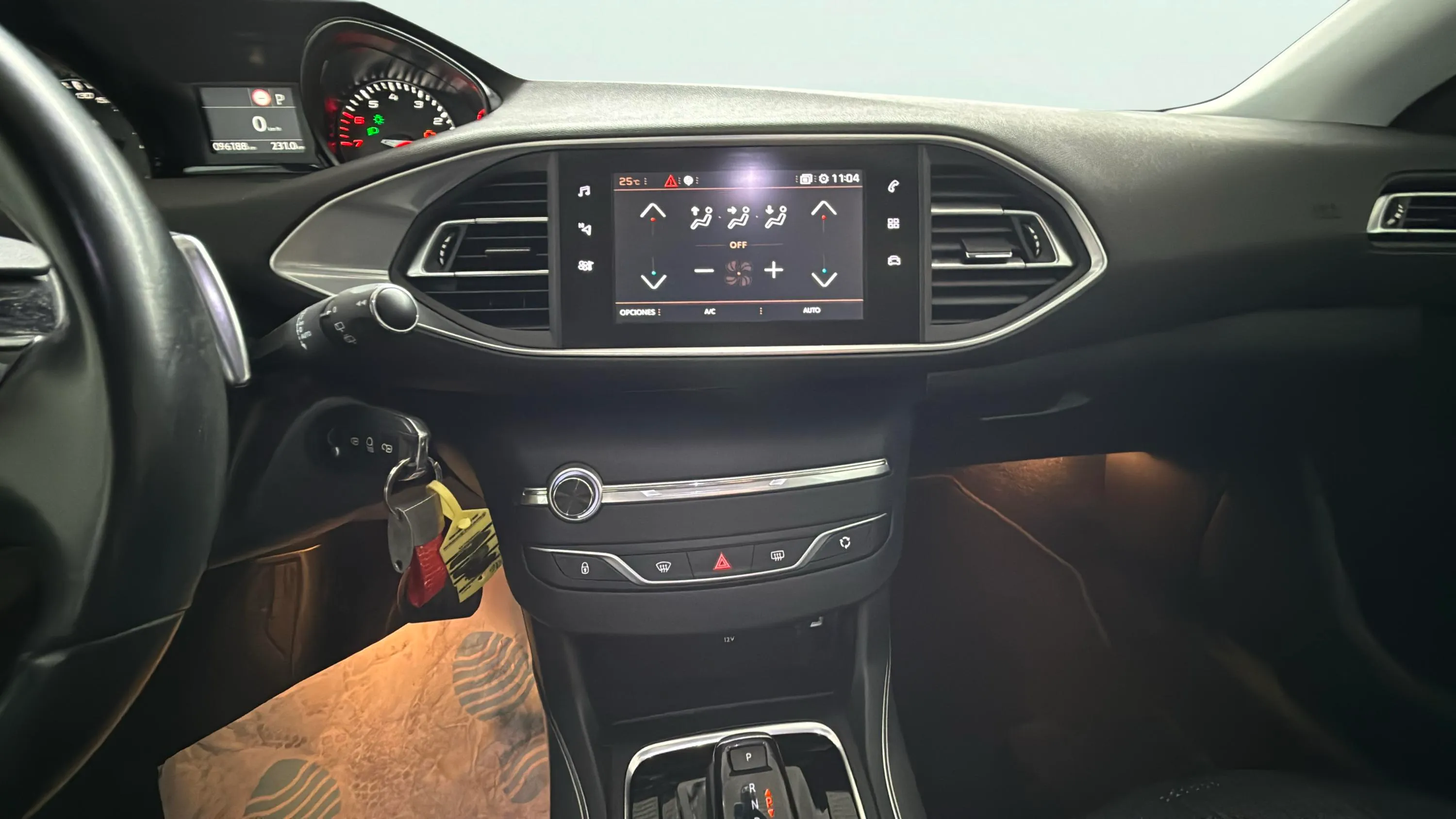 Peugeot 308 SW Allure 1.2 PureTech - foto 11