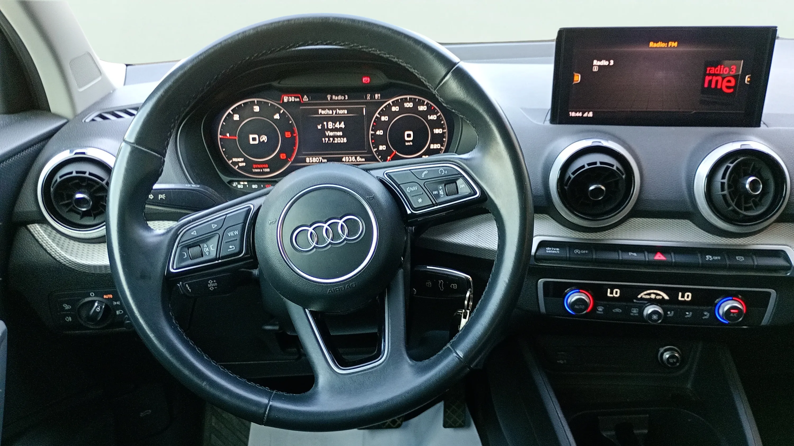 Audi Q2 30 TDI S tronic - foto 11