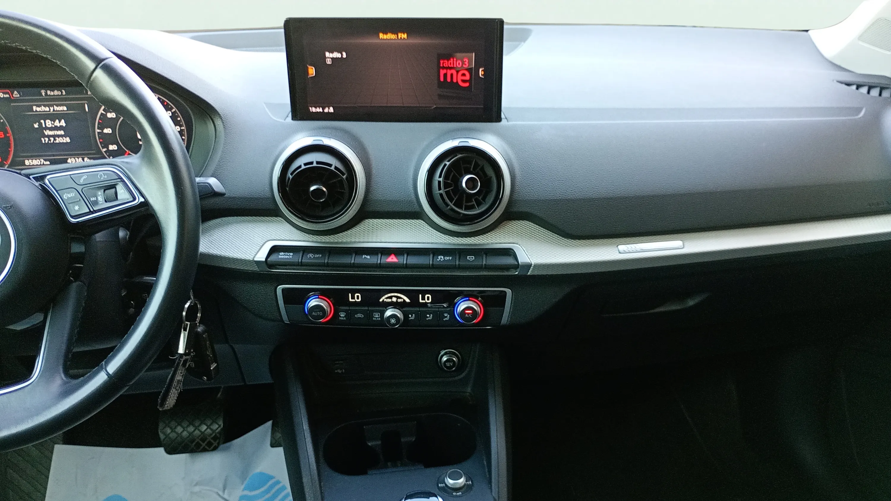 Audi Q2 30 TDI S tronic - foto 10