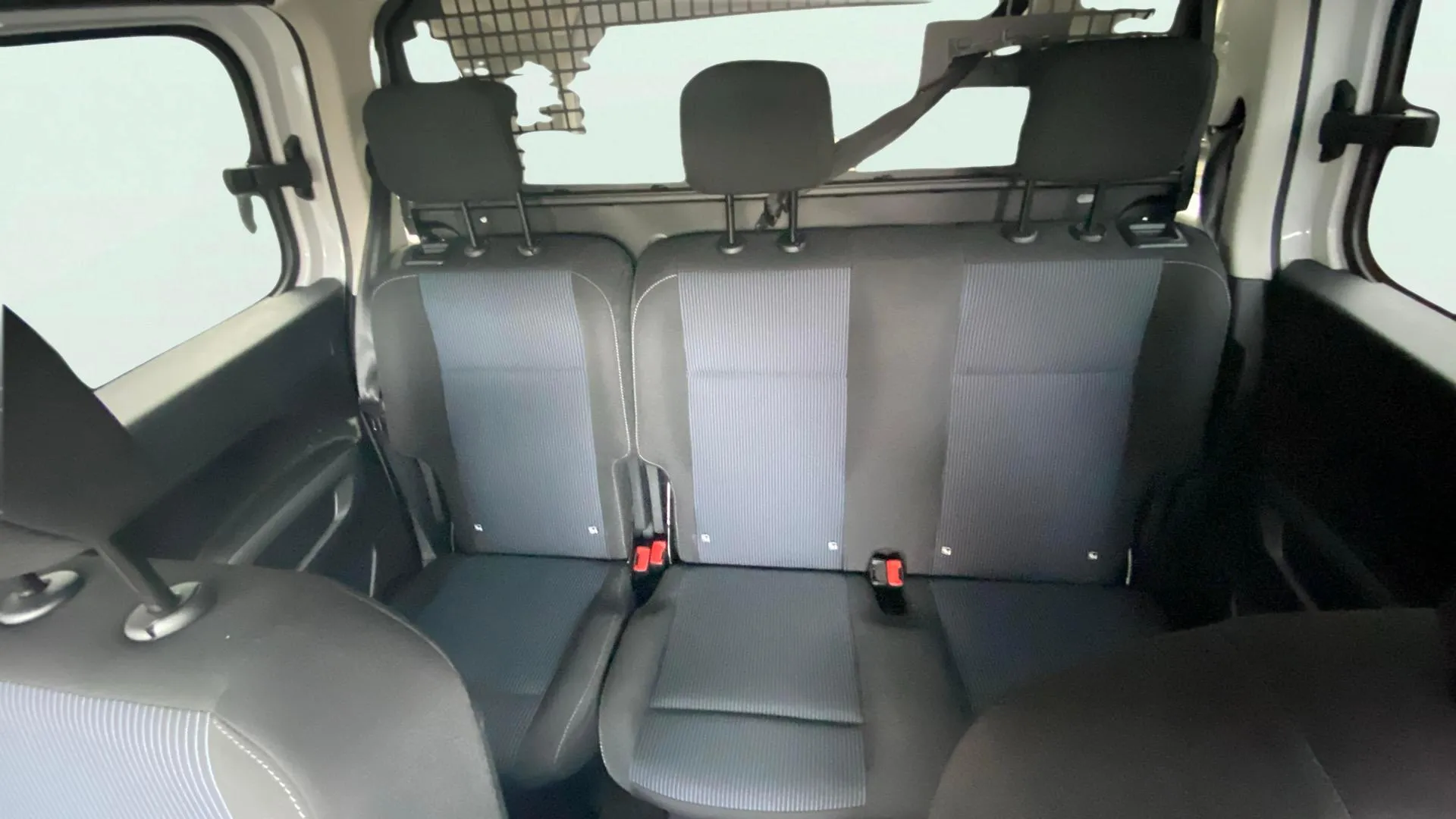 Fiat Doblò 1.5 diésel MT6 Talla M - foto 17