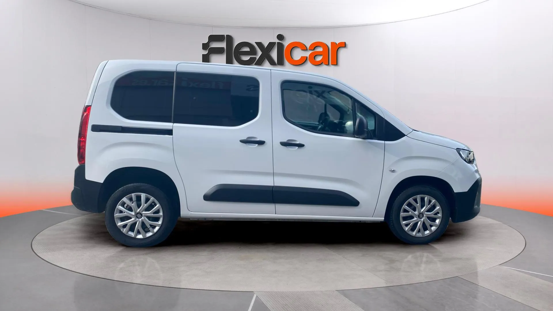 Fiat Doblò 1.5 diésel MT6 Talla M - foto 3