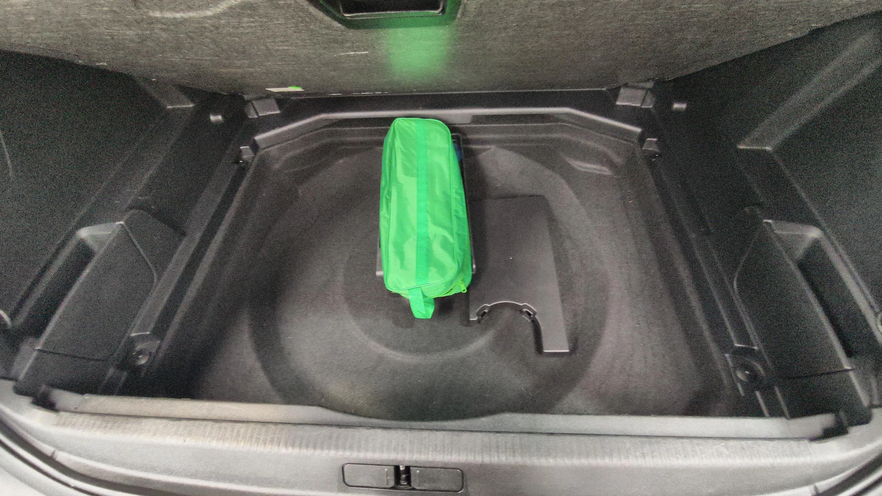 Peugeot 3008 180 e-EAT8 Allure Pack - foto 18