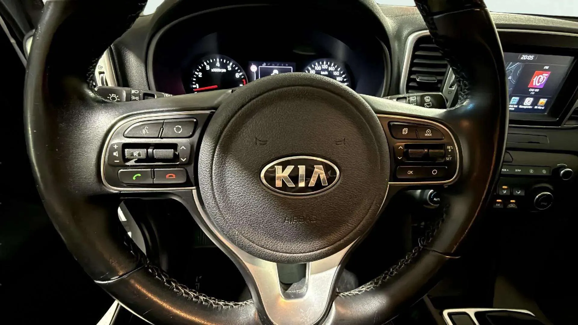 Kia Sportage 1.6 GDi Business 4x2 - foto 20