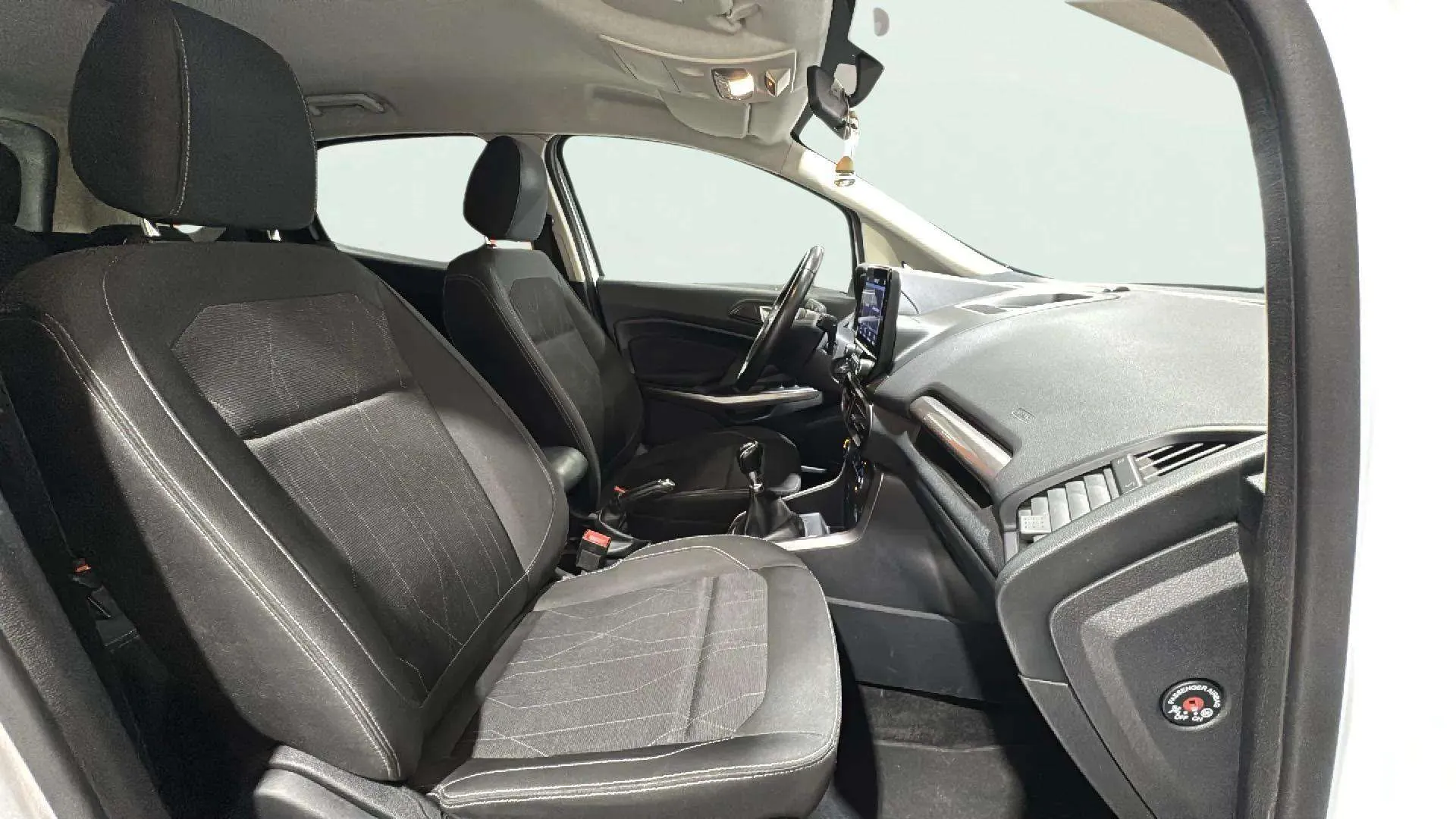 Ford EcoSport 1.0T EcoBoost ST Line - foto 15