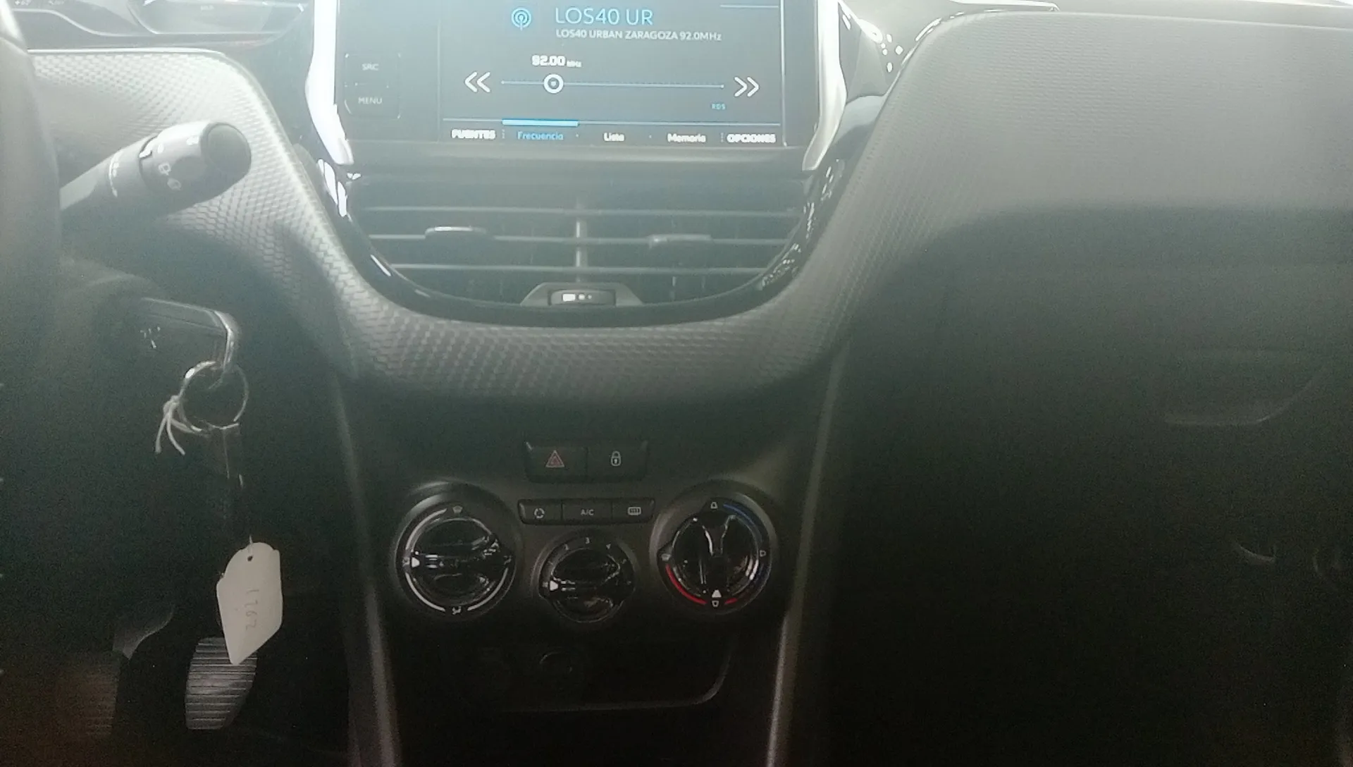 Peugeot 208 Allure 1.2L PureTech - foto 9