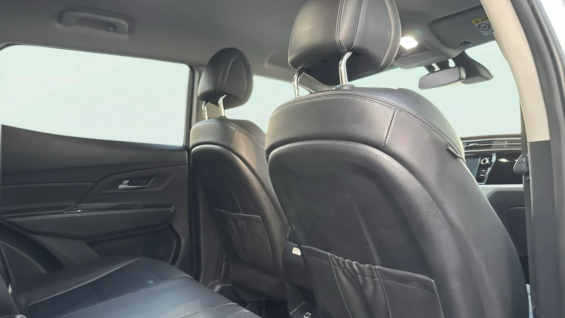 SsangYong Korando 1600 - foto 16