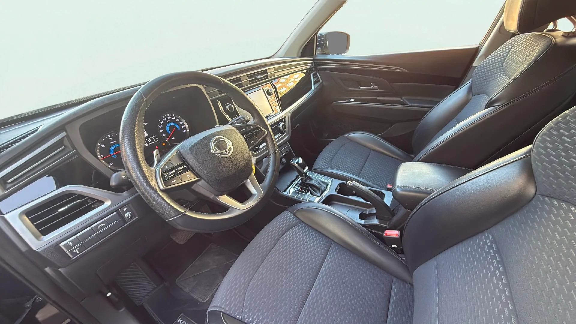 SsangYong Korando G15T Urban Plus - foto 7