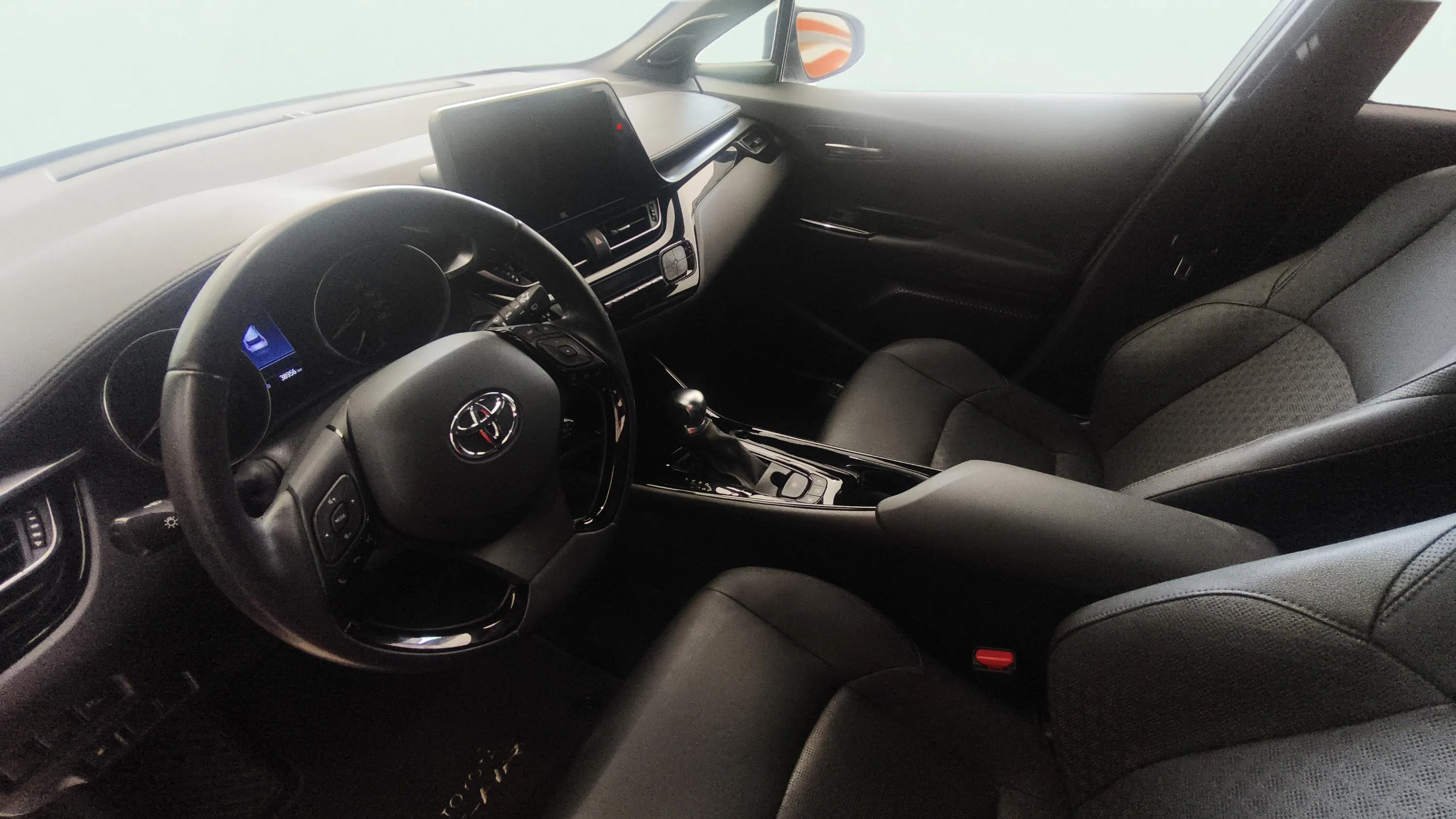 Toyota C-HR 2.0 180H Advance - foto 7