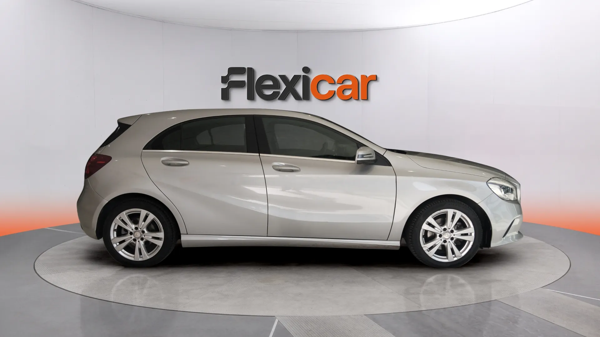 Mercedes-Benz Clase A A 180 - foto 3