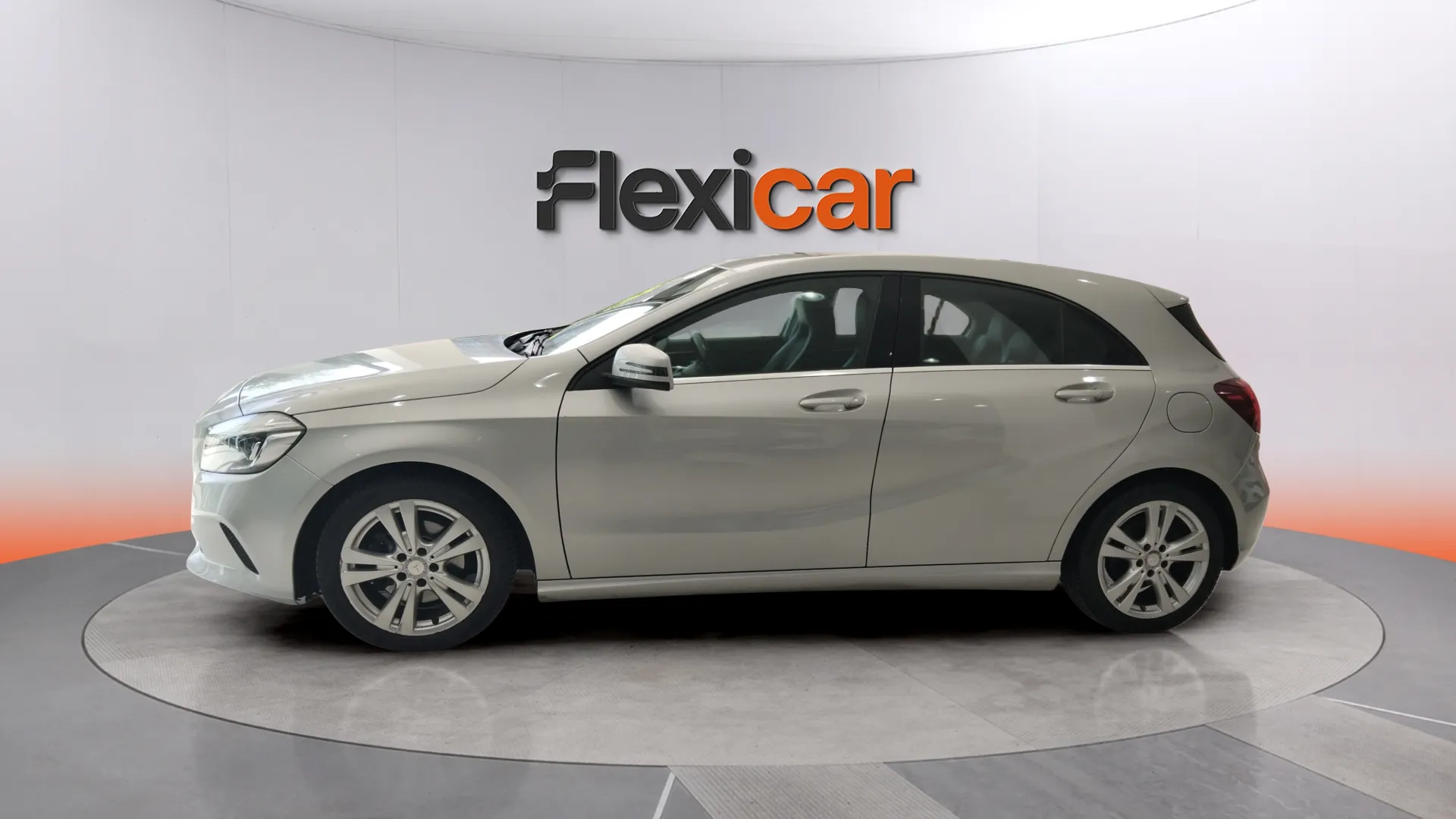 Mercedes-Benz Clase A A 180 - foto 5