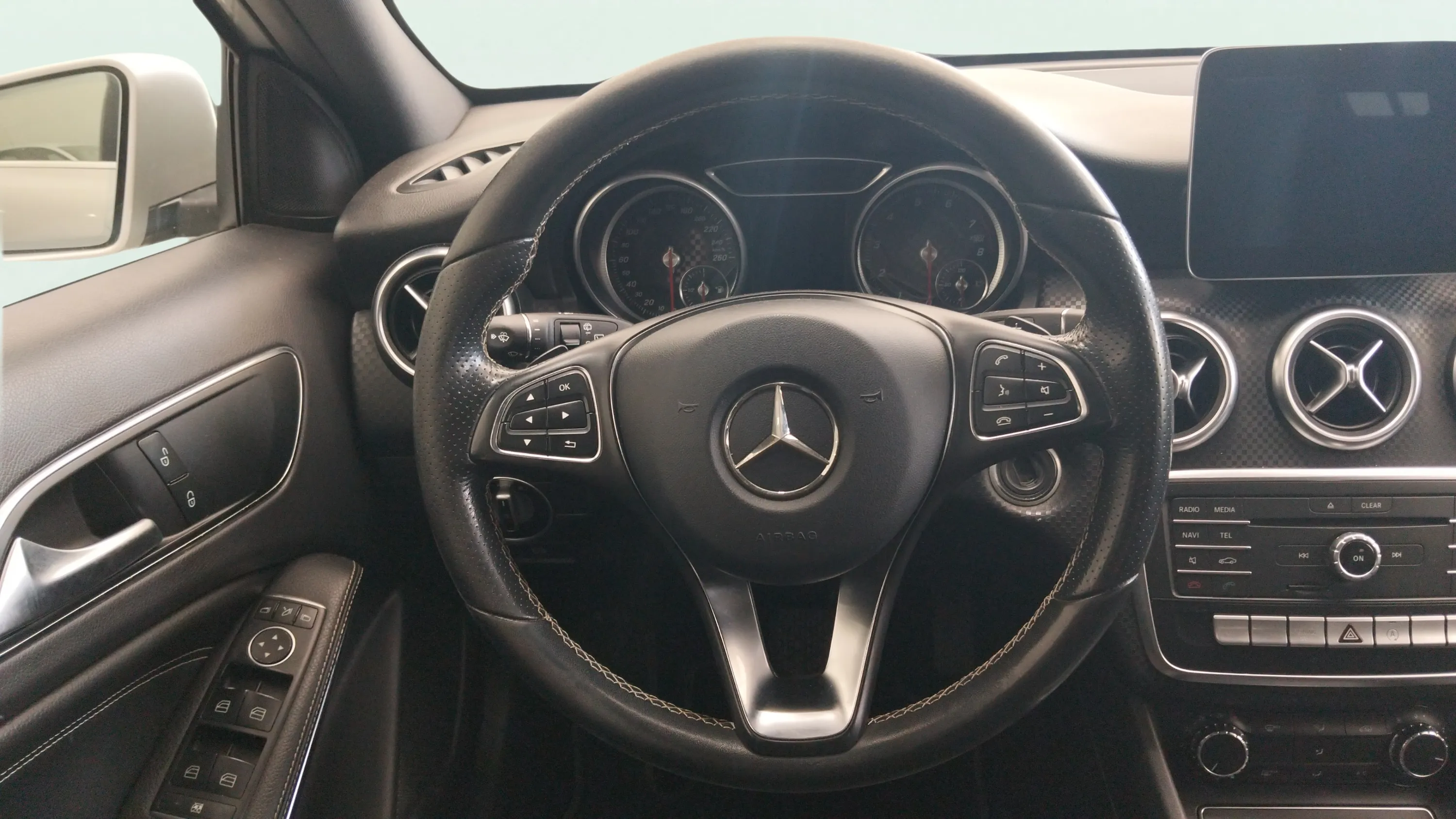 Mercedes-Benz Clase A A 180 - foto 13