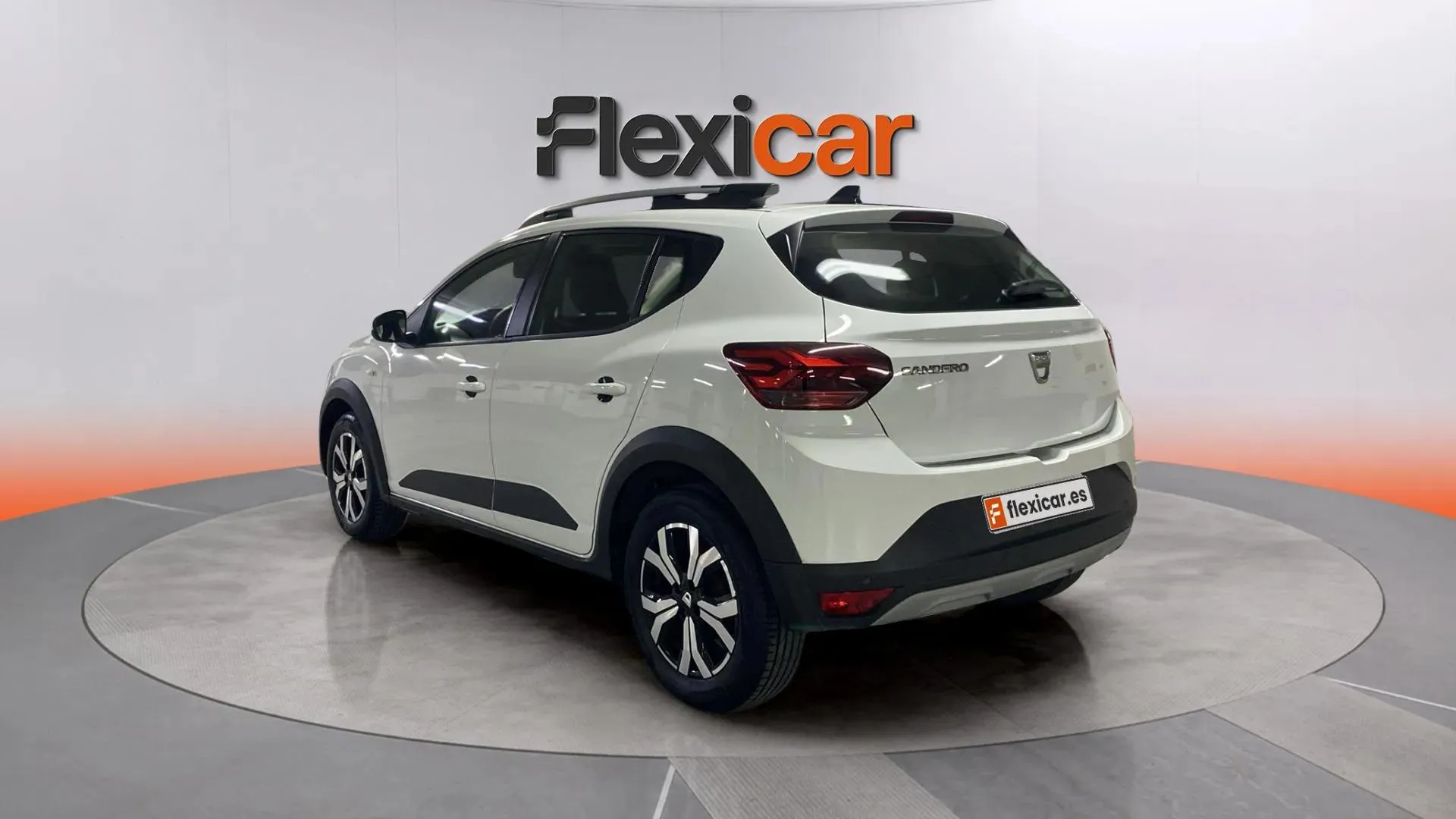 Dacia Sandero Stepway Comfort TCe CVT - foto 5