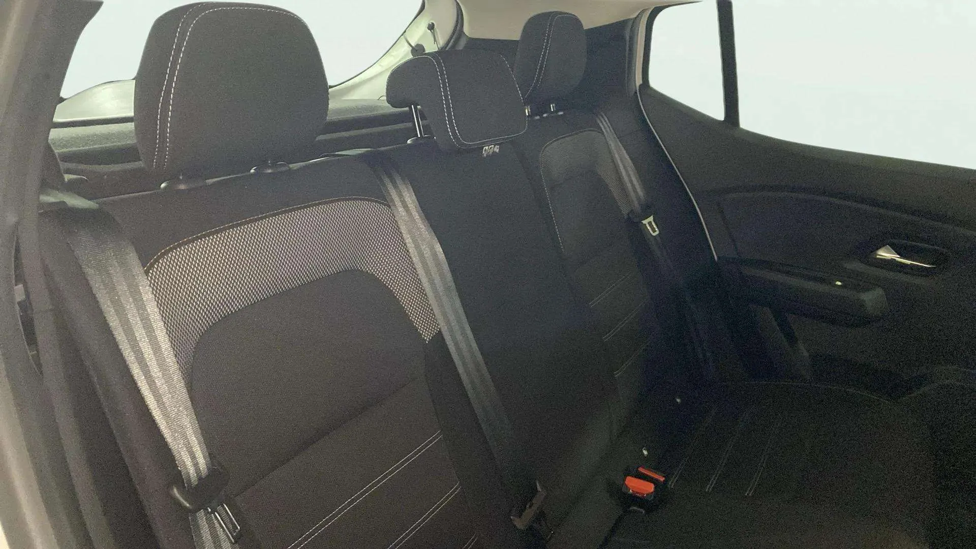 Dacia Sandero Stepway Comfort TCe CVT - foto 22