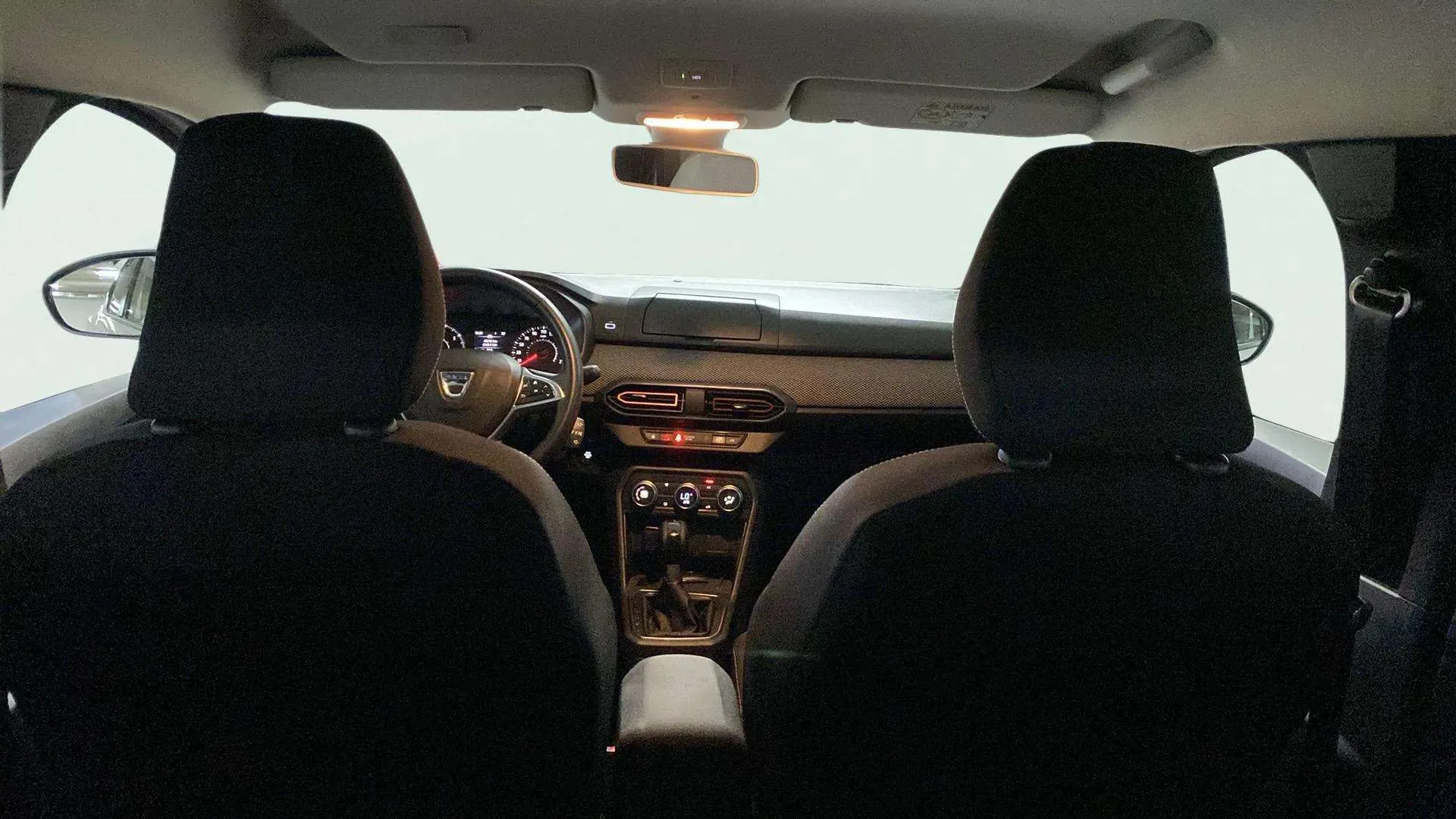 Dacia Sandero Stepway Comfort TCe CVT - foto 23