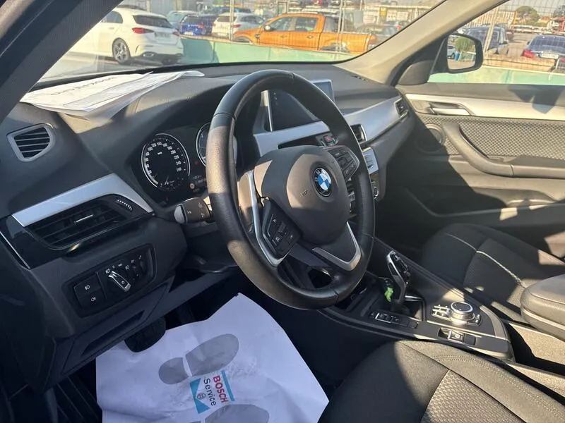 BMW X1 sDrive18dA Corporate - foto 30