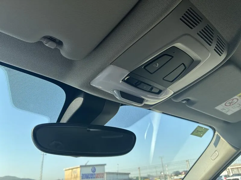 BMW X1 sDrive18dA Corporate - foto 39