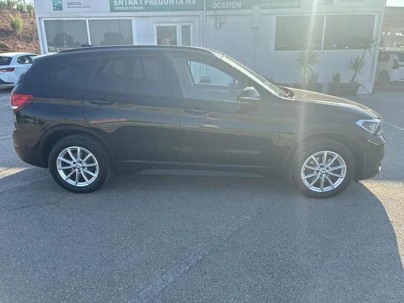BMW X1 sDrive18dA Corporate - foto 7