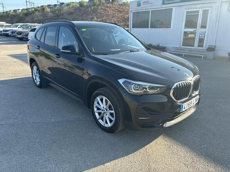 BMW X1 sDrive18dA Corporate - foto 8