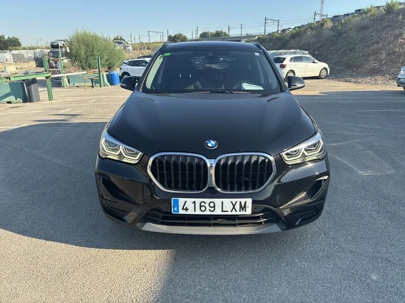 BMW X1 sDrive18dA Corporate - foto 9