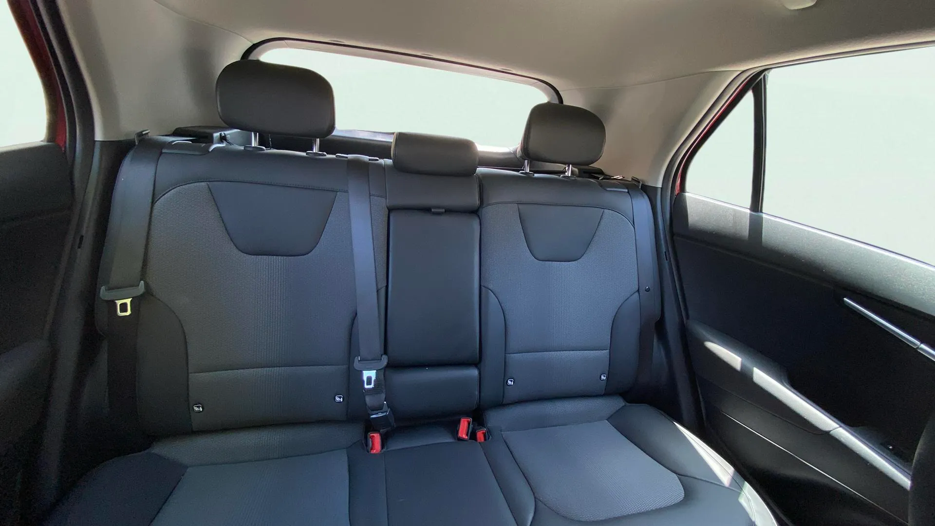 Kia Niro 1.6 GDi HEV Drive - foto 15