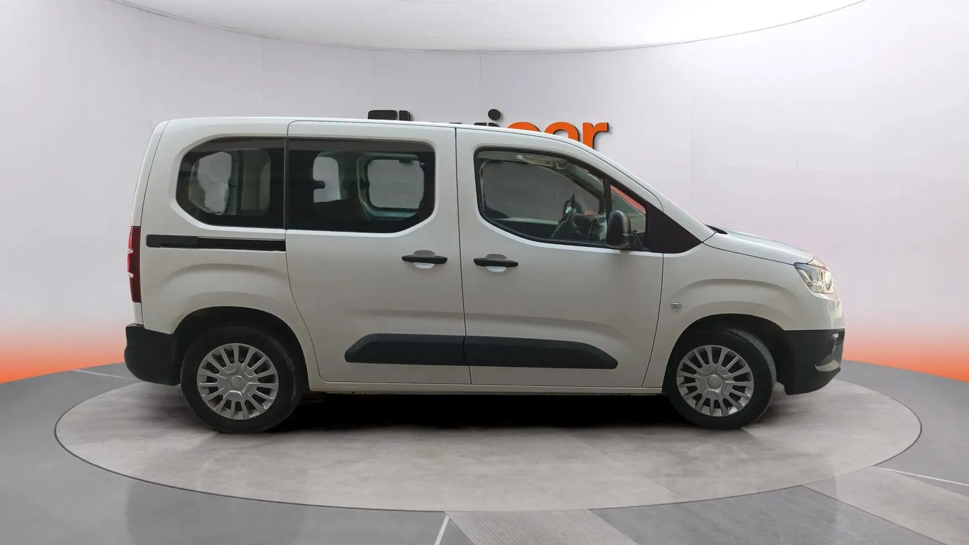 Toyota Proace City 1.5D GX L2 - foto 3
