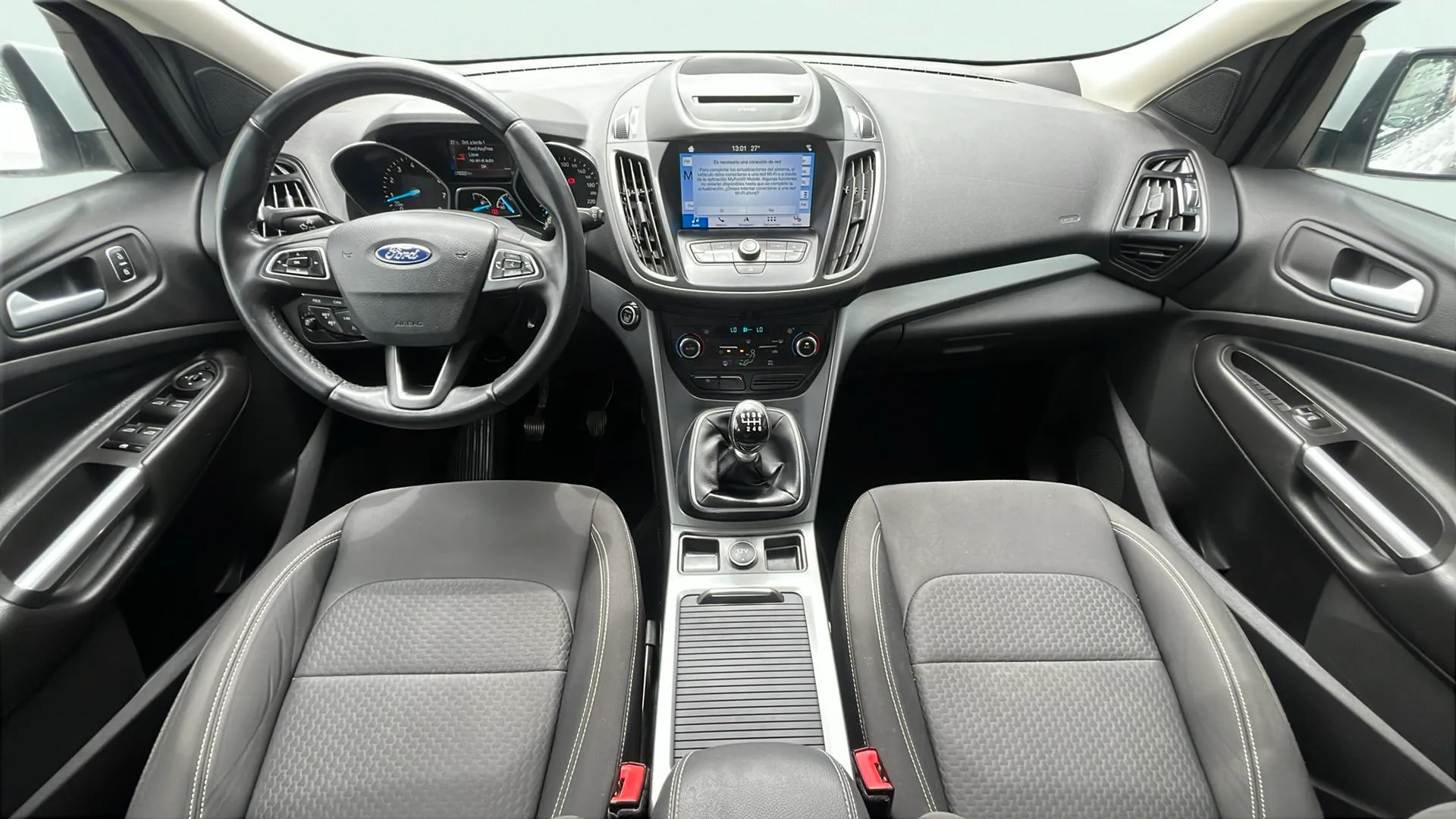 Ford Kuga 1.5 EcoBoost 4x2 Trend - foto 14