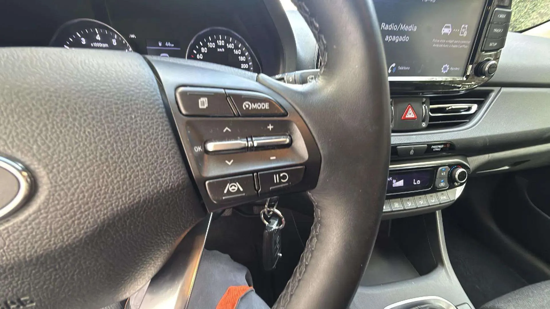 Hyundai i30 1.5 DPI Essence - foto 15