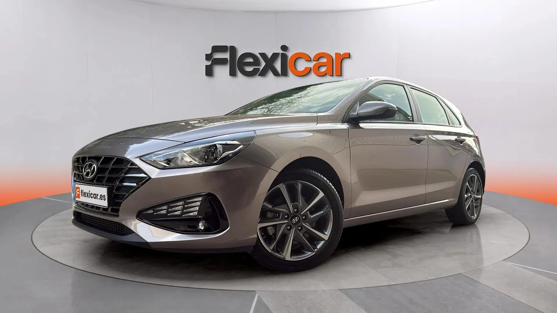 Hyundai i30 1.5 DPI Essence - foto 3