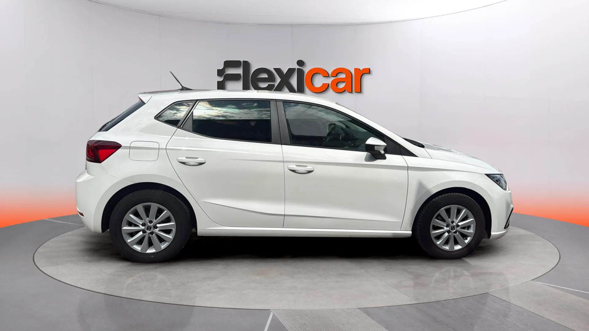SEAT Ibiza 1.0 TSI Style Plus - foto 7