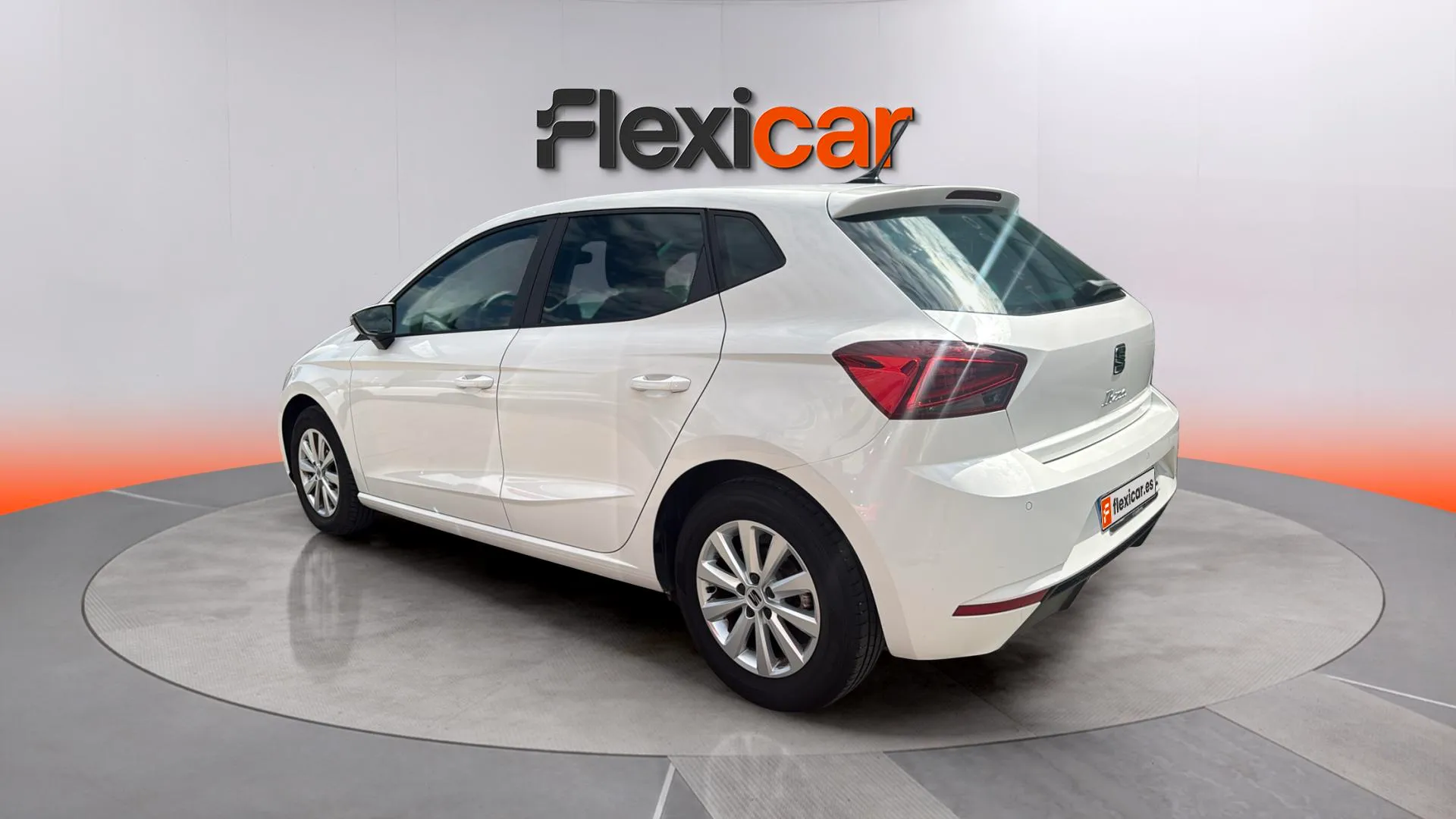 SEAT Ibiza 1.0 TSI Style Plus - foto 4