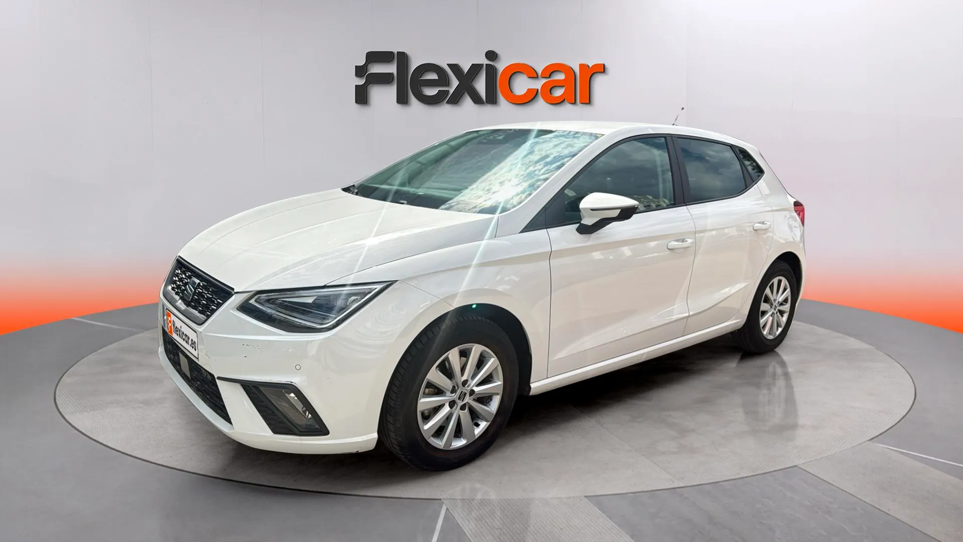 SEAT Ibiza 1.0 TSI Style Plus - foto 2